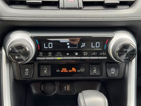 Certified 2025 Toyota RAV4 XLE w/ Convenience Package AWD/4WD image 16