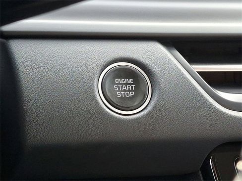 New 2026 Kia Seltos EX image 16