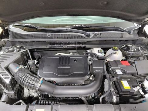 Used 2025 Chevrolet Blazer LT AWD/4WD image 23