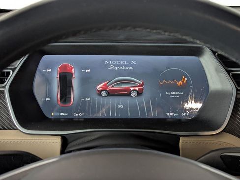 Used 2016 Tesla Model X Performance image 9