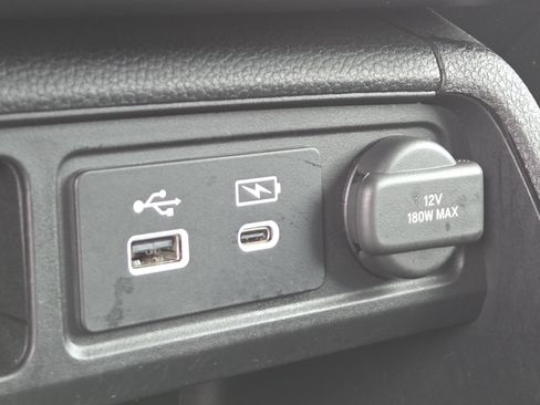 Used 2025 Honda Pilot EX-L image 8
