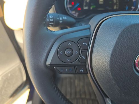 Used 2024 Toyota RAV4 XLE Premium image 15