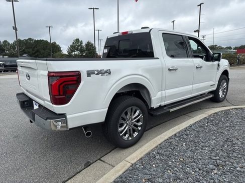 New 2025 Ford F150 Lariat w/ Equipment Group 502A High image 11