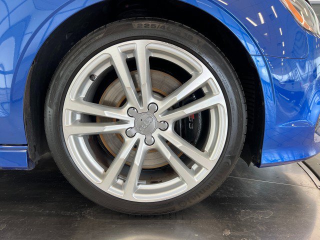 Used 2015 Audi S3 Prestige AWD/4WD image 33
