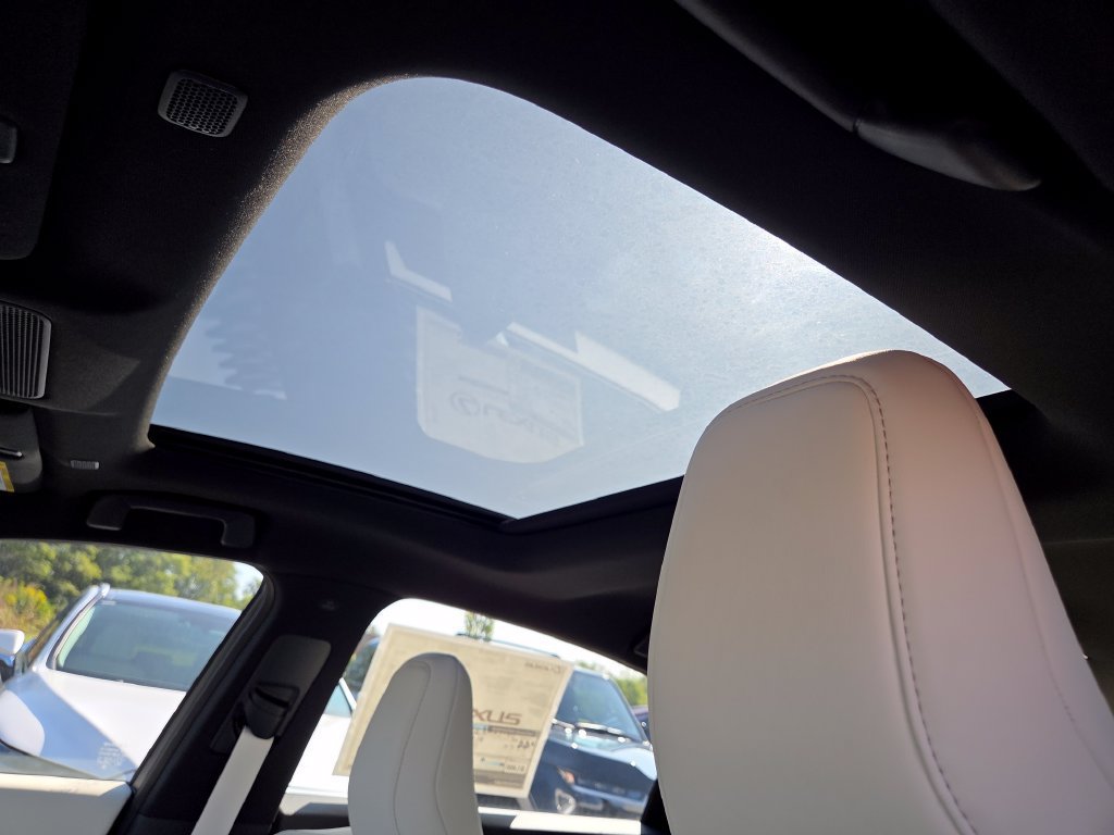 New 2026 Lexus ES 350h AWD w/ Convenience Package image 9