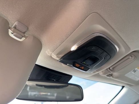 Used 2024 Toyota Corolla LE image 27