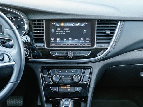 Used 2018 Buick Encore Preferred image 13