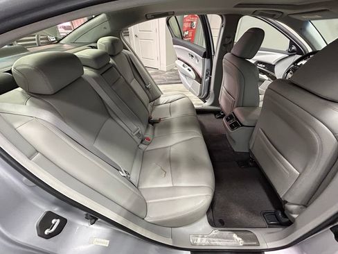 Used 2014 Acura RLX w/ Technology Package FWD image 41