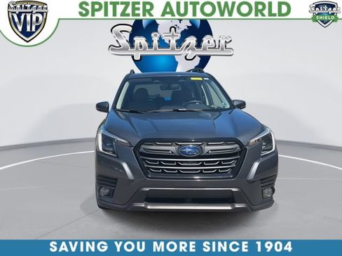 Used 2022 Subaru Forester Limited AWD/4WD image 3