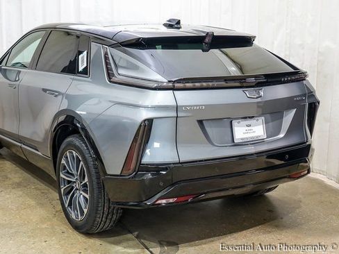 New 2025 Cadillac Lyriq Sport w/ LPO, Floor Liner Package image 6