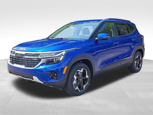 New 2026 Kia Seltos S image 3