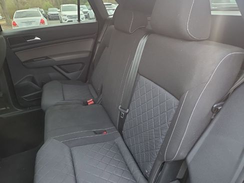 Used 2021 Volkswagen Atlas Cross Sport S image 8