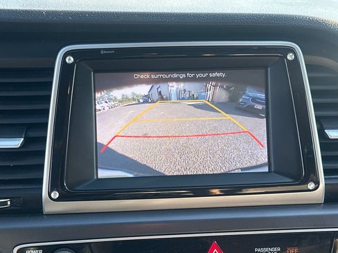 Used 2018 Hyundai Sonata SE FWD image 34