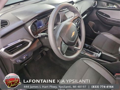 Used 2022 Chevrolet TrailBlazer LS image 11
