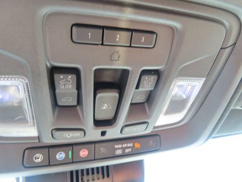 Used 2024 GMC Sierra 3500 Denali Ultimate AWD/4WD image 41