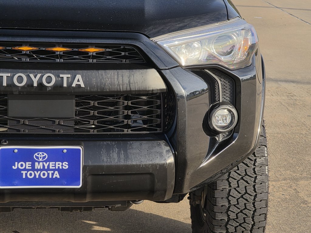 Used 2024 Toyota 4Runner TRD Off-Road AWD/4WD image 4