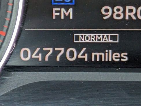 Used 2024 Mitsubishi Outlander SE image 31