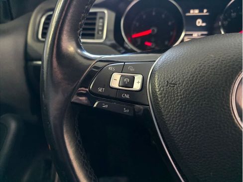 Used 2016 Volkswagen Jetta SEL Premium w/ Lighting Package image 27