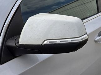 Used 2023 Chevrolet Traverse LT video 2