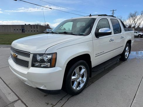 Used 2011 Chevrolet Avalanche LTZ AWD/4WD image 1