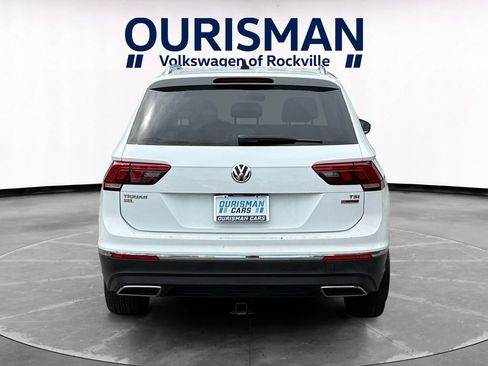 Used 2018 Volkswagen Tiguan SEL AWD/4WD image 5