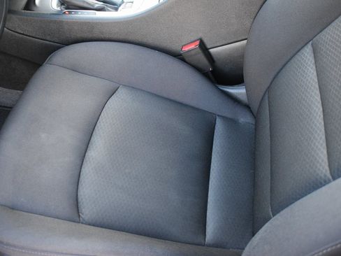 Used 2024 Chevrolet Malibu LT image 12