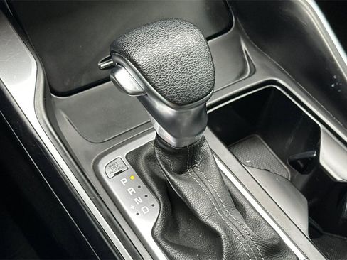 Used 2022 Kia Sorento LX image 24