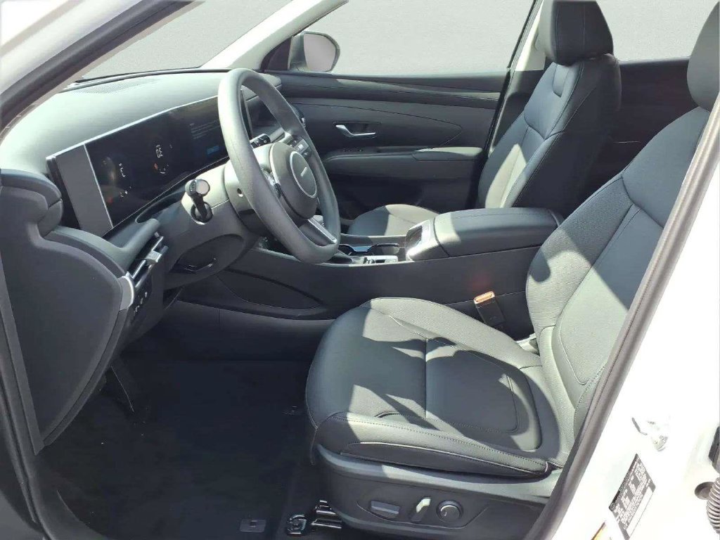 New 2026 Hyundai Tucson SEL Plus FWD image 14