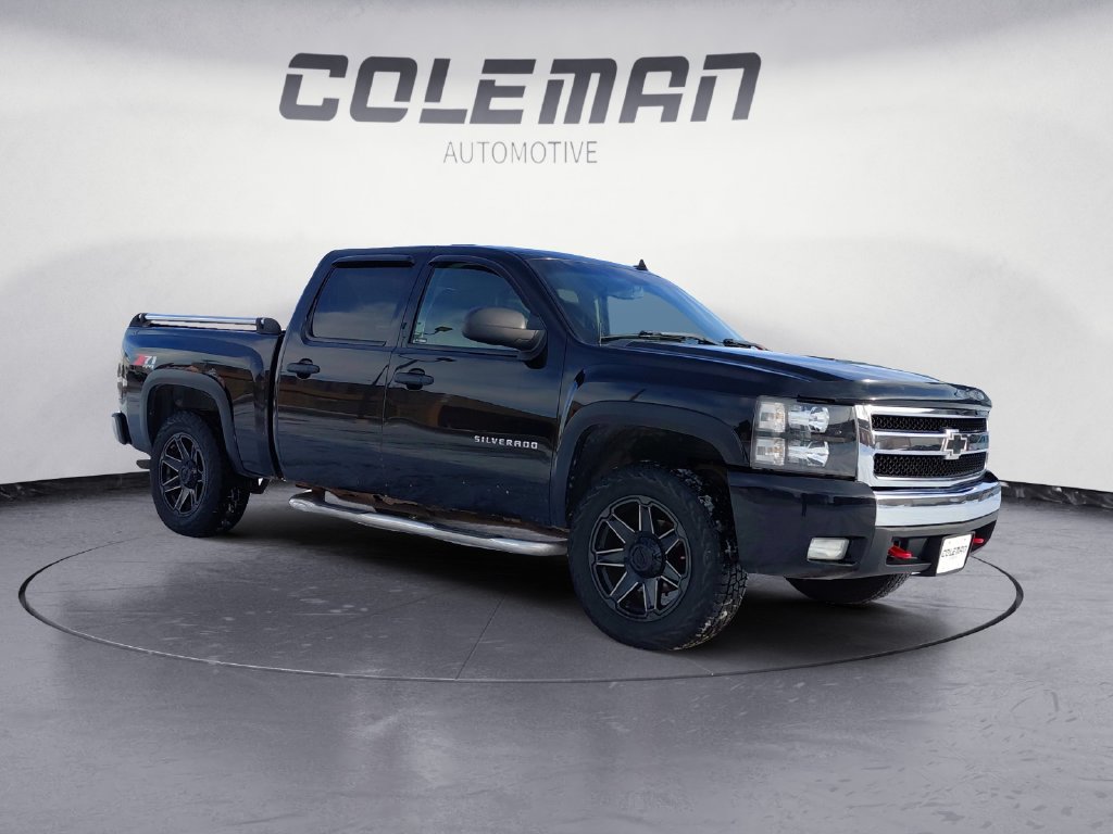 Used 2011 Chevrolet Silverado 1500 LT w/ All-Star Edition AWD/4WD image 7