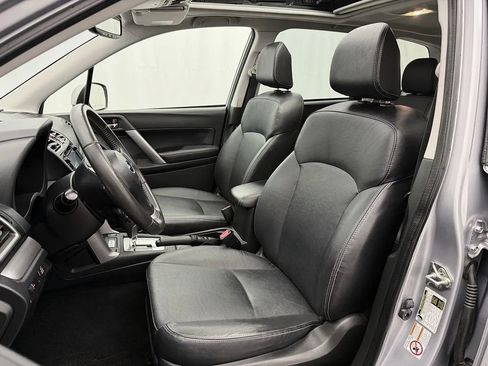 Used 2016 Subaru Forester 2.5i Limited w/ Popular Package #2 AWD/4WD image 9