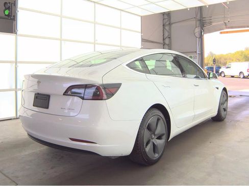 Used 2020 Tesla Model 3 Long Range AWD/4WD image 16