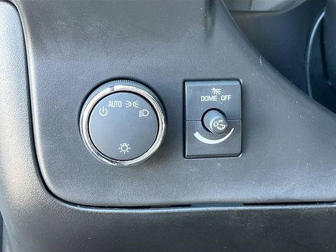 Used 2024 Chevrolet Express 2500 w/ Driver Convenience Package RWD image 10