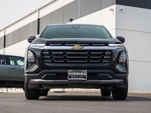 Used 2025 Chevrolet Equinox LT AWD/4WD image 46
