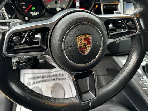 Used 2015 Porsche Macan S image 20