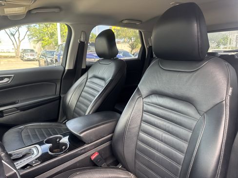 Used 2016 Ford Edge SEL w/ Equipment Group 201A image 6