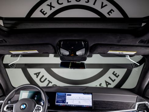 Used 2026 BMW X5 M60i AWD/4WD image 10