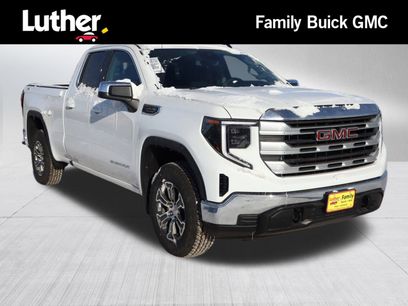 New 2026 GMC Sierra 1500 SLE w/ X31 Off-Road Package