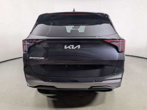 New 2026 Kia Sportage EX FWD image 6