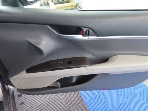 Used 2023 Toyota Camry LE FWD image 26
