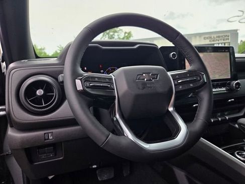 New 2026 Chevrolet Colorado Trail Boss AWD/4WD image 8
