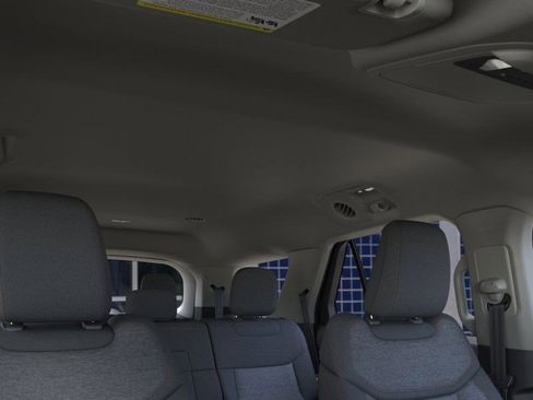 New 2025 Ford Explorer Active image 23