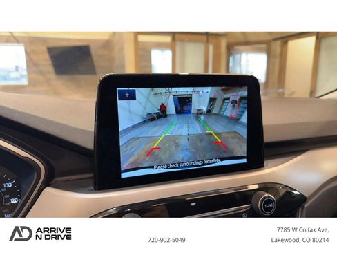 Used 2022 Ford Escape SEL image 24