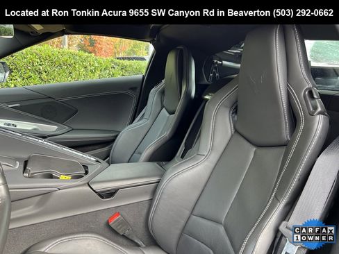 Used 2021 Chevrolet Corvette Stingray w/ Z51 Performance Package image 15