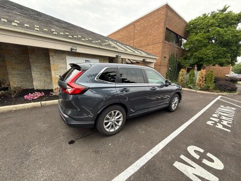 Used 2024 Honda CR-V EX-L image 9