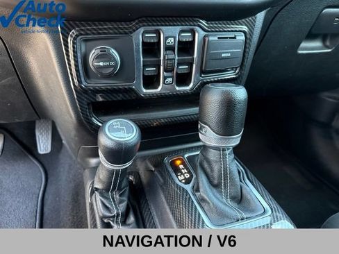Used 2021 Jeep Wrangler Unlimited Sahara AWD/4WD image 11