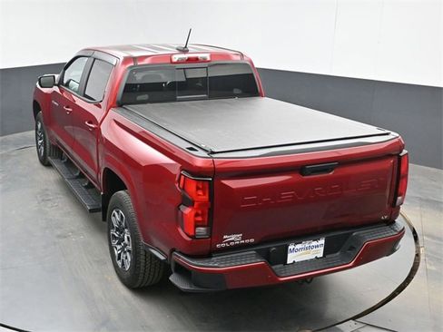 Used 2024 Chevrolet Colorado LT w/ LT Convenience Package III image 36