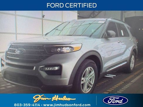 Used 2023 Ford Explorer XLT w/ Equipment Group 202A RWD image 1
