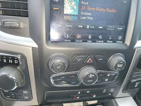 Used 2018 RAM 1500 Big Horn image 31