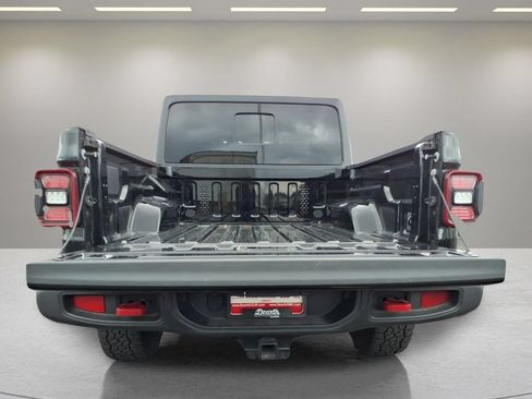 Used 2026 Jeep Gladiator Rubicon AWD/4WD image 4