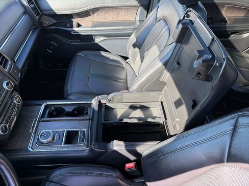 Used 2021 Ford Expedition Limited image 58